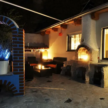 Vernatura Urban Flat Apartment